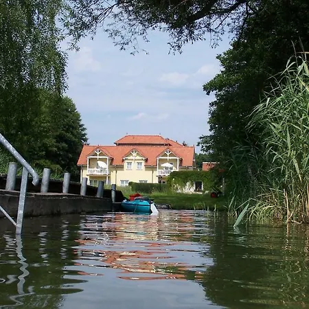 Ferien In *